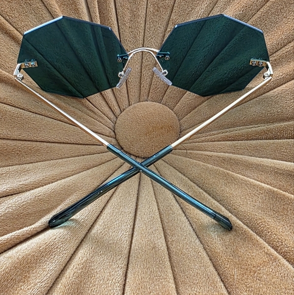 Francesca's Collections Sunglasses Octagon Retro Sunnies Blue Green - Picture 3 of 5